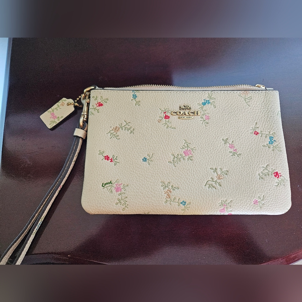 Coach Cream Floral Wristlet